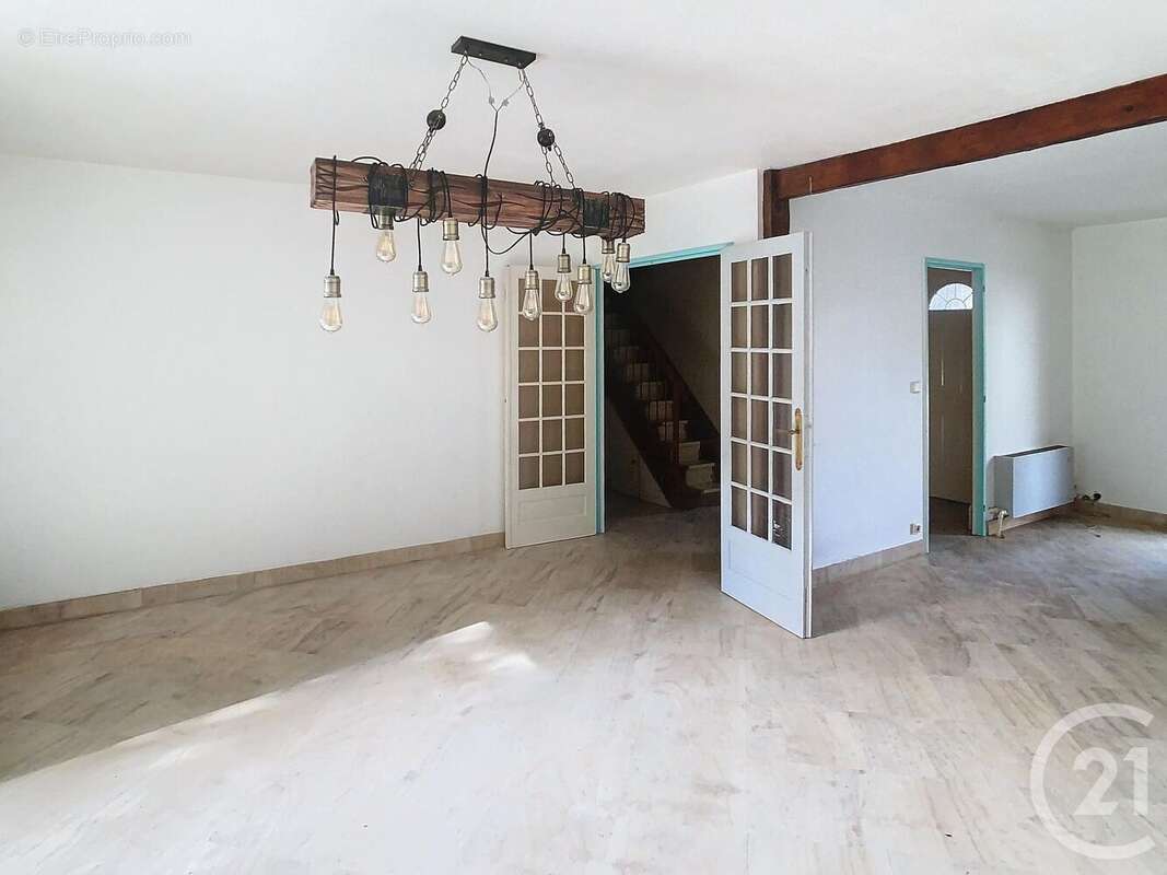 Photo 4 - Maison à THIAIS