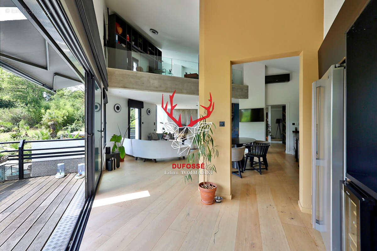 Villa d'architecte 305 m² 4 suites Piscine - photo 5