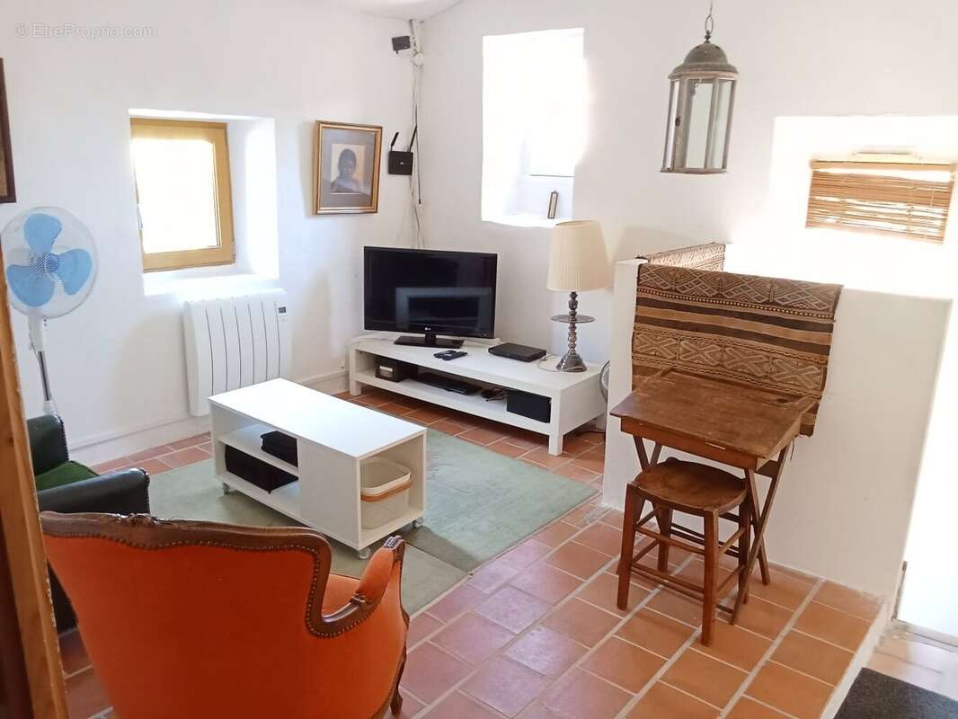 Maison à DURFORT-ET-SAINT-MARTIN-DE-SOSSENAC