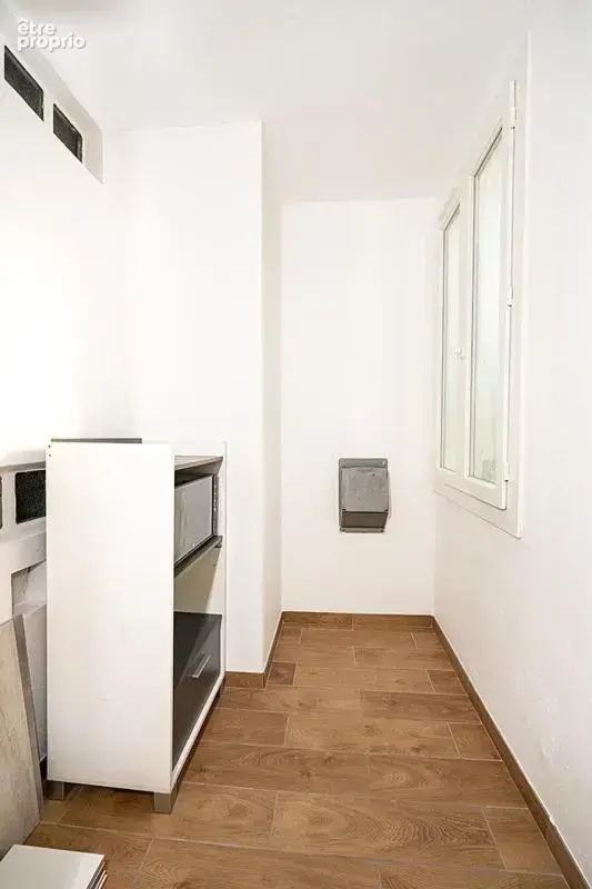Idéal  investisseur : joli appartement rénové rue des touristes possibilité obtenir un garage supplémentaire actuellement loué 8 - photo 5