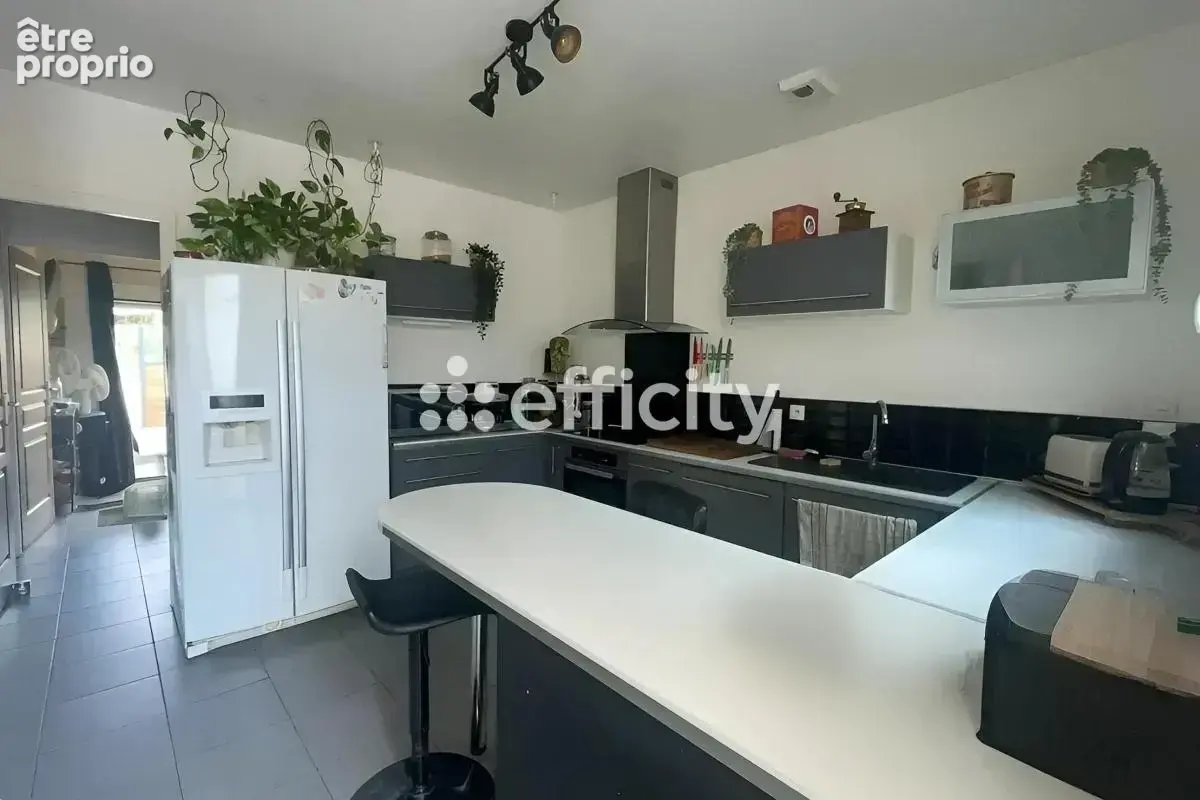 Maison 120 m² à Rouillac  - photo 9