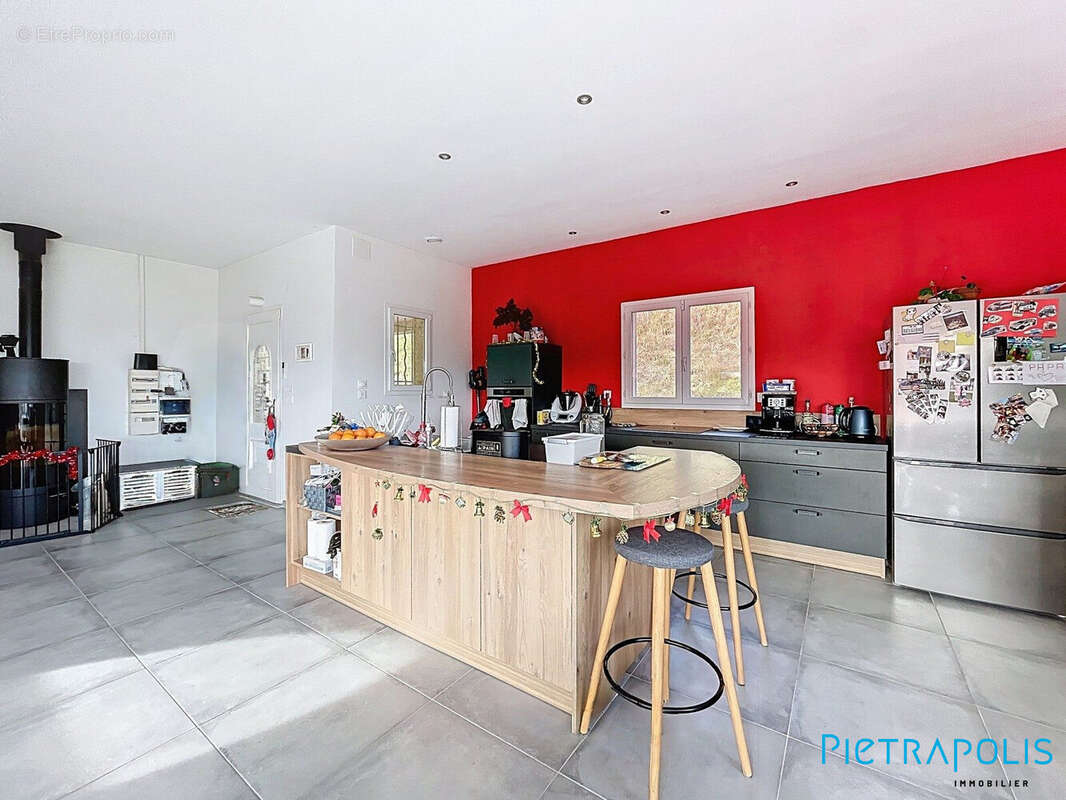 Maison à SAINT-FORGEUX