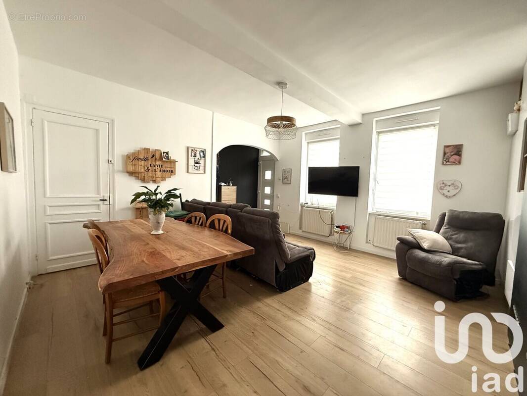 Photo 1 - Maison à ALLENNES-LES-MARAIS