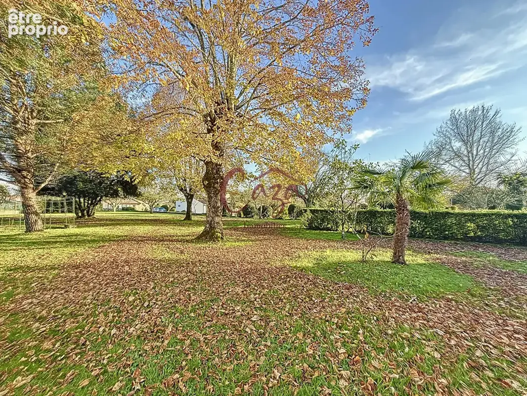 Terrain Fargues Saint Hilaire 600 m2 - photo 2