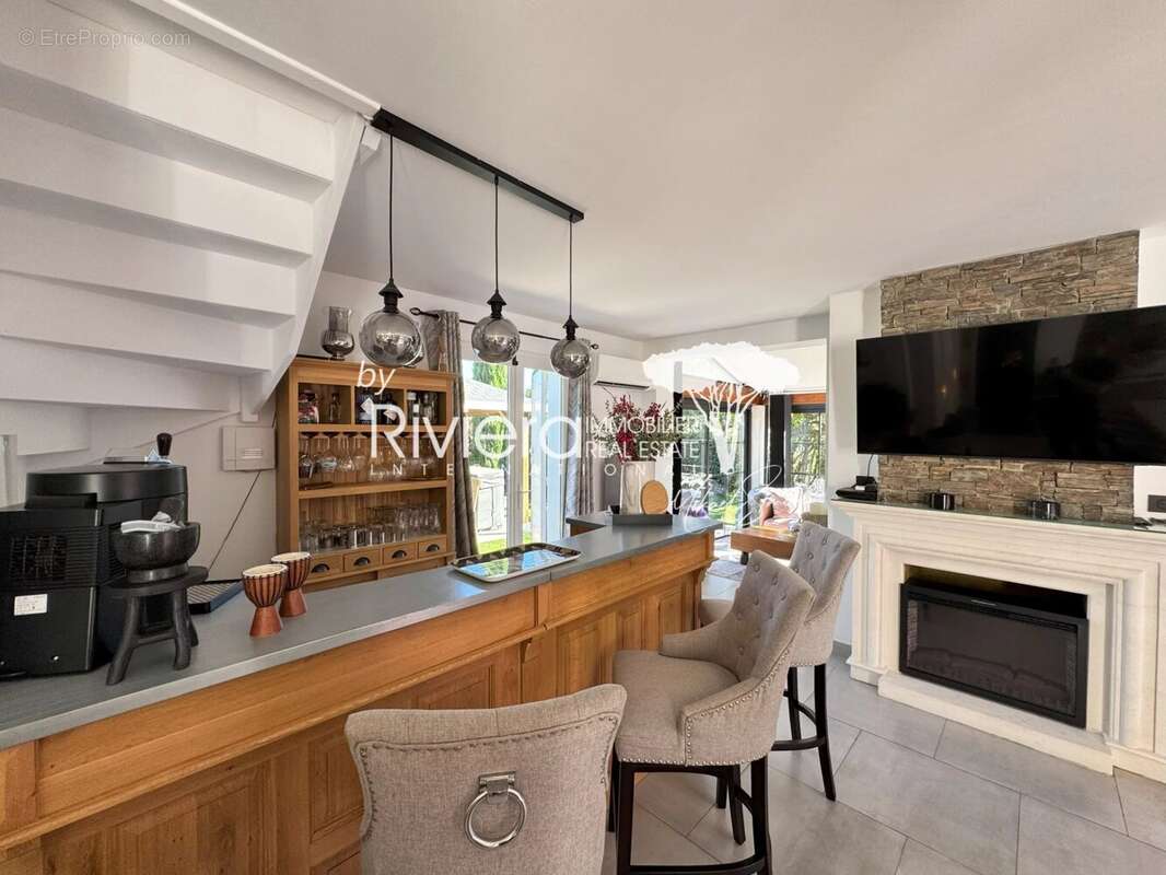 Maison à LA CROIX-VALMER