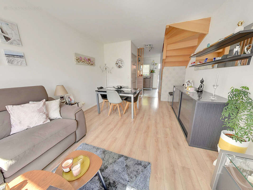 Maison à ROMAINVILLE