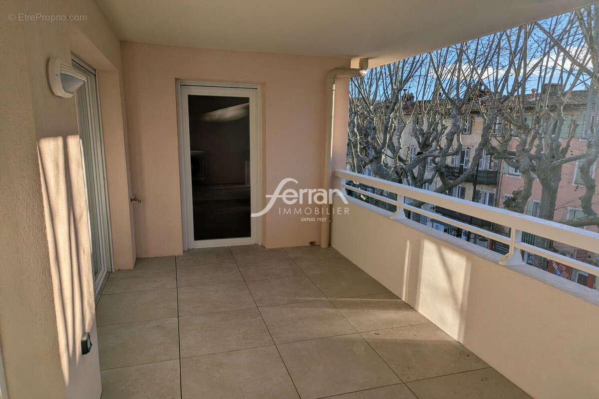 Appartement à DRAGUIGNAN