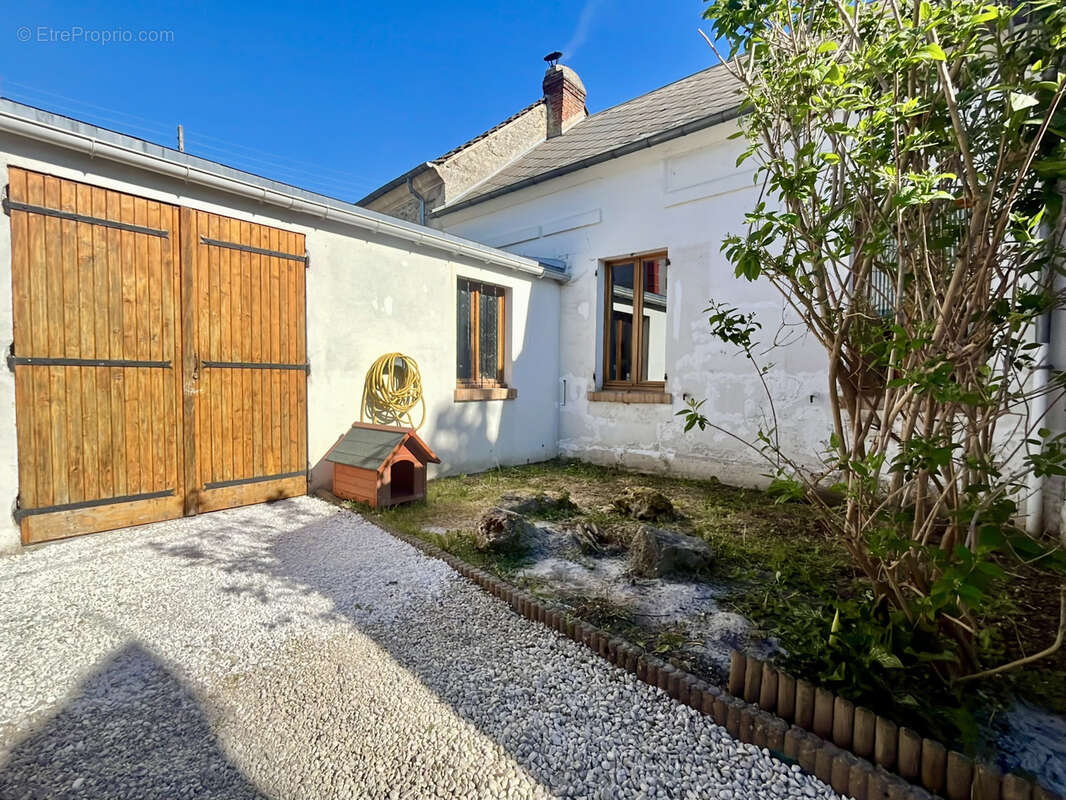 Maison à LIANCOURT