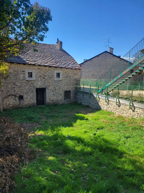 Maison à FONT-ROMEU-ODEILLO-VIA