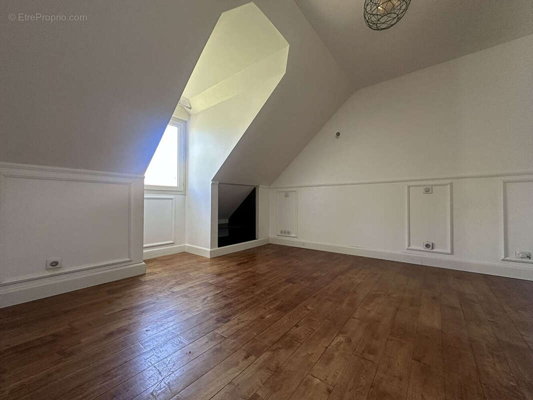 Maison 2 mn nogent le roi - photo 10