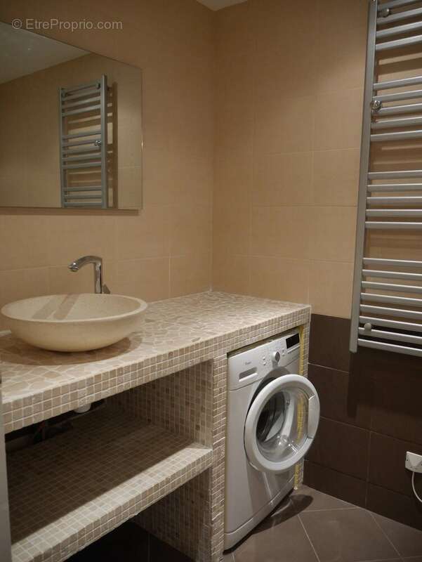 Appartement à ROQUEBRUNE-CAP-MARTIN