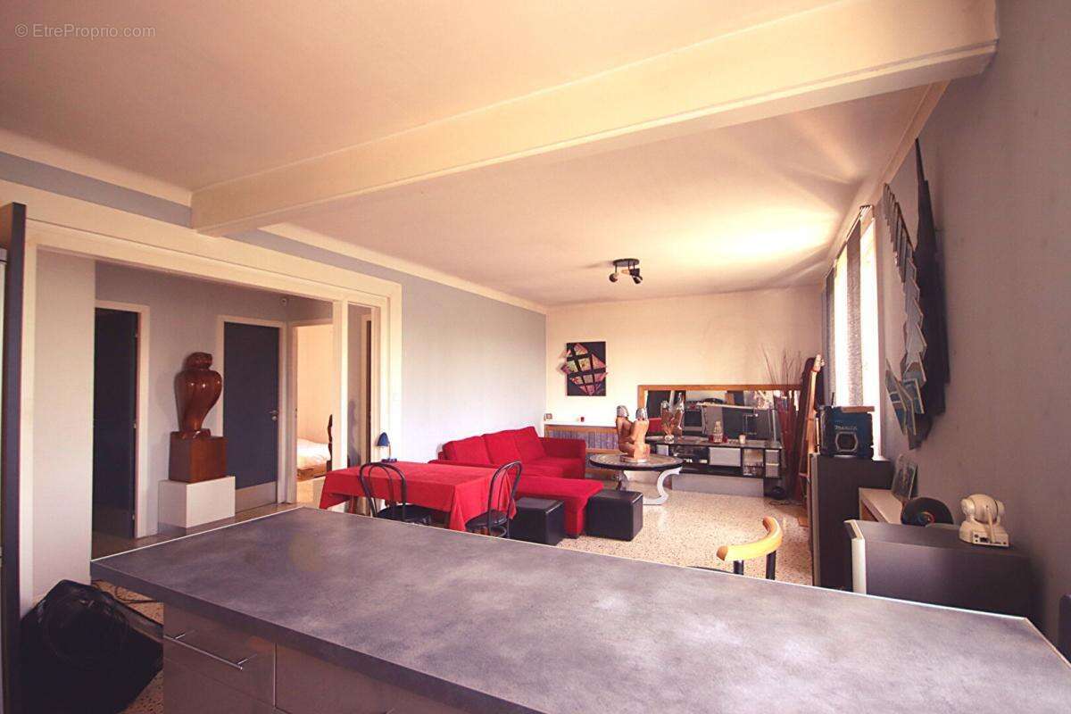 Maison à BEDARRIDES