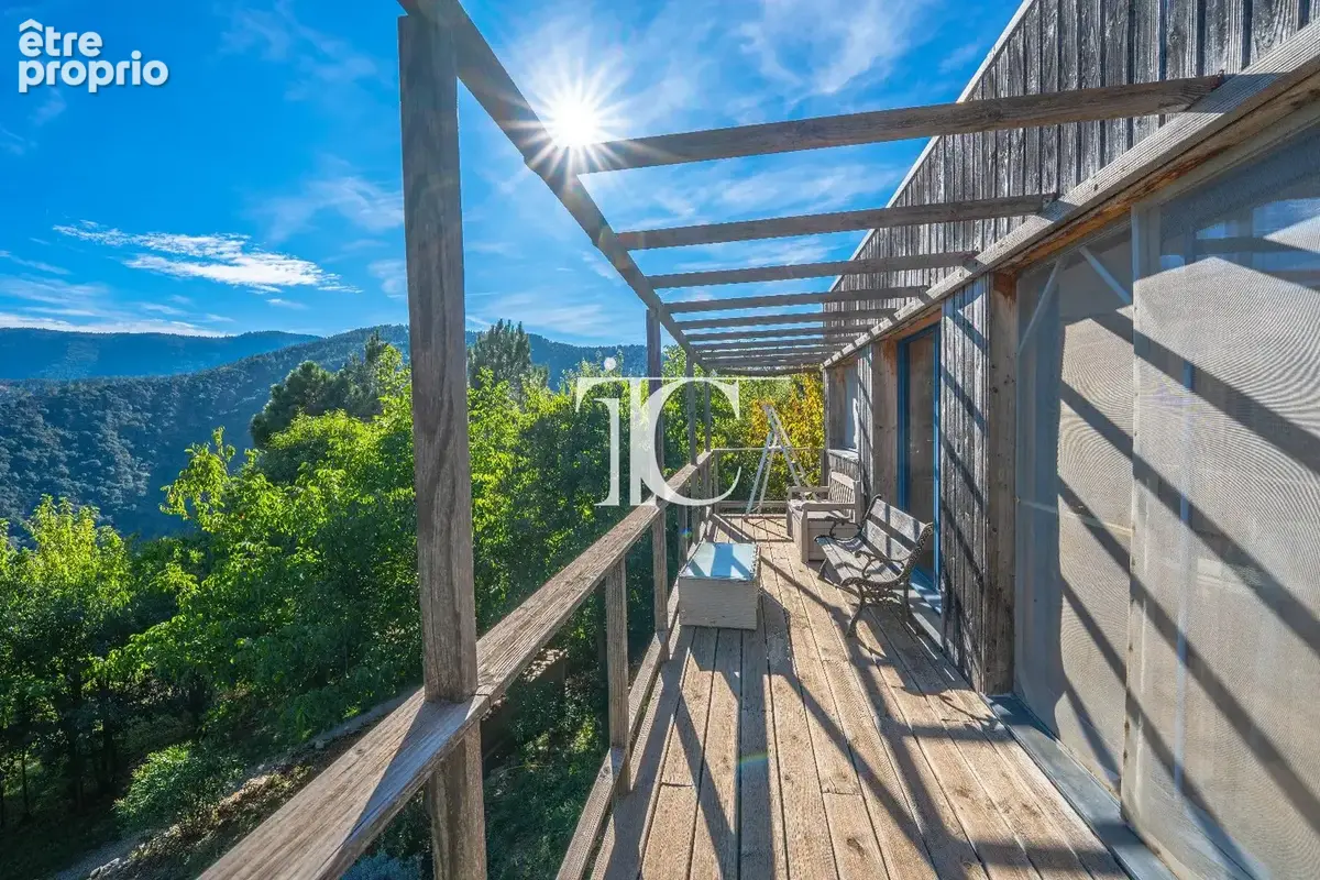 Villa ossature bois avec vue exceptionnelle sur le chassezac terrain de 1 965 m² - photo 4