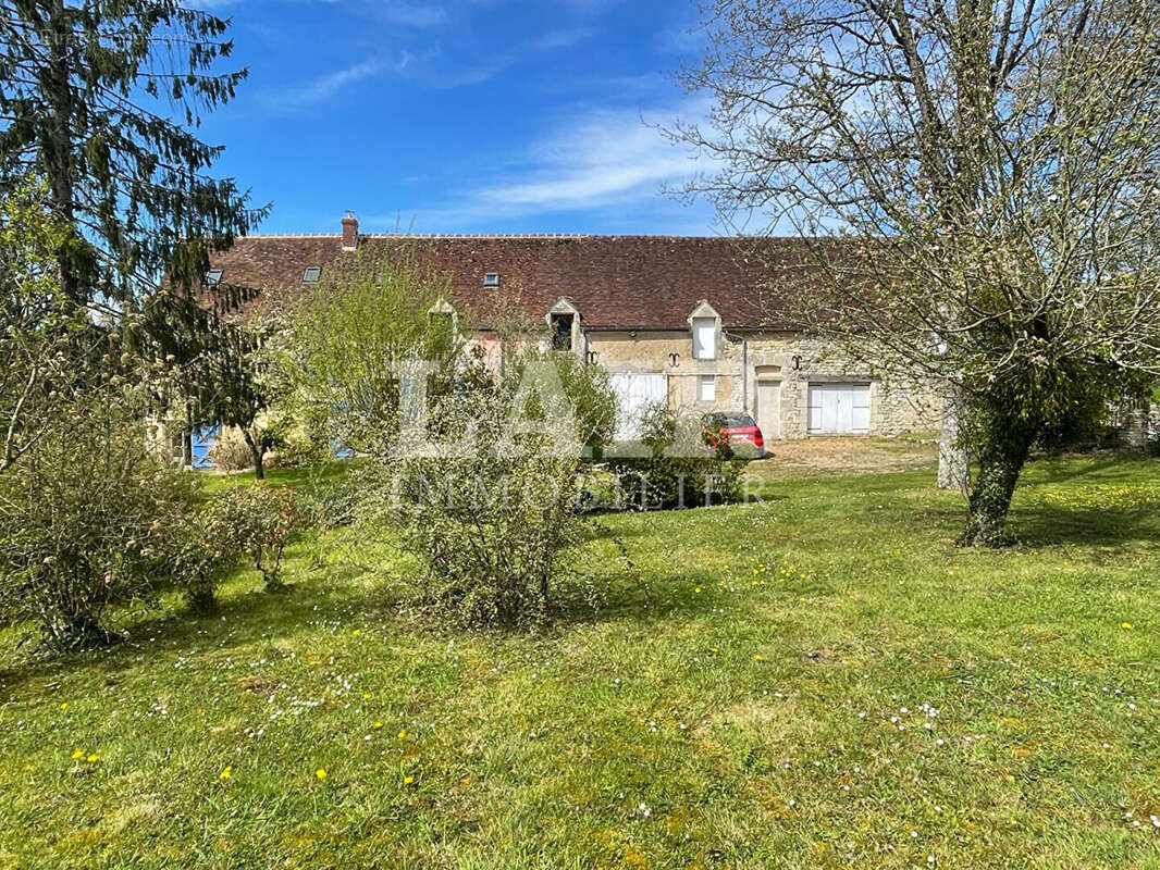 Maison à LE GUE-DE-LA-CHAINE