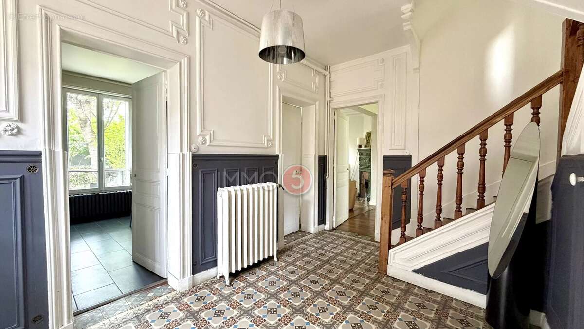 Maison à LE RAINCY