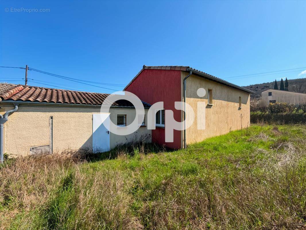 Maison à RUOMS