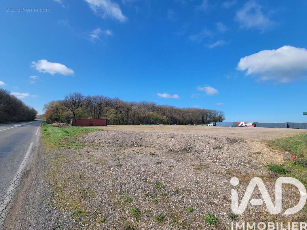 Photo 4 - Terrain à TORCY