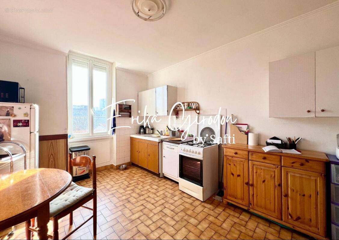 Photo 1 - Appartement à SAINT-MAURICE-DE-BEYNOST