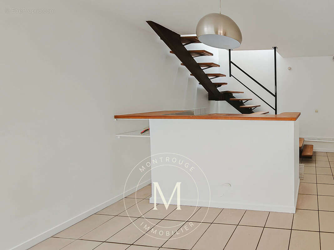 Appartement en duplex à Montrouge 2 pièce(s) 33 m2 - photo 3