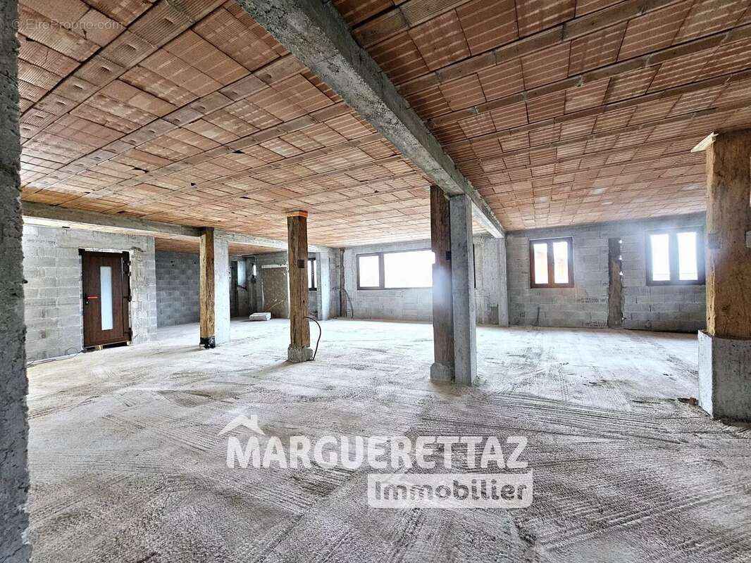 Appartement à VOUGY