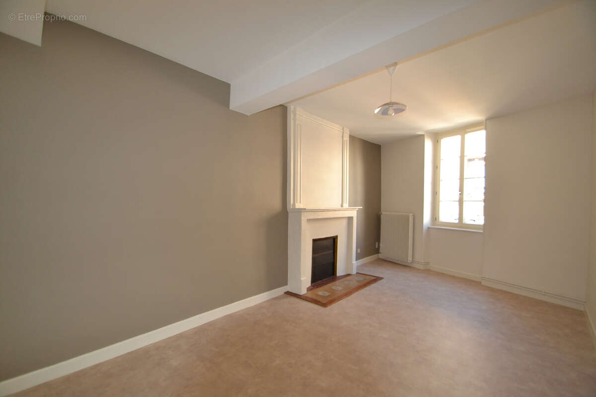 Appartement à GANNAT