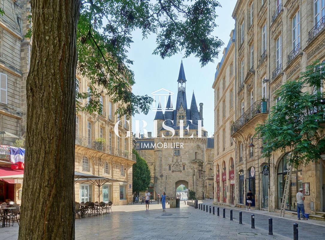 Appartement à BORDEAUX