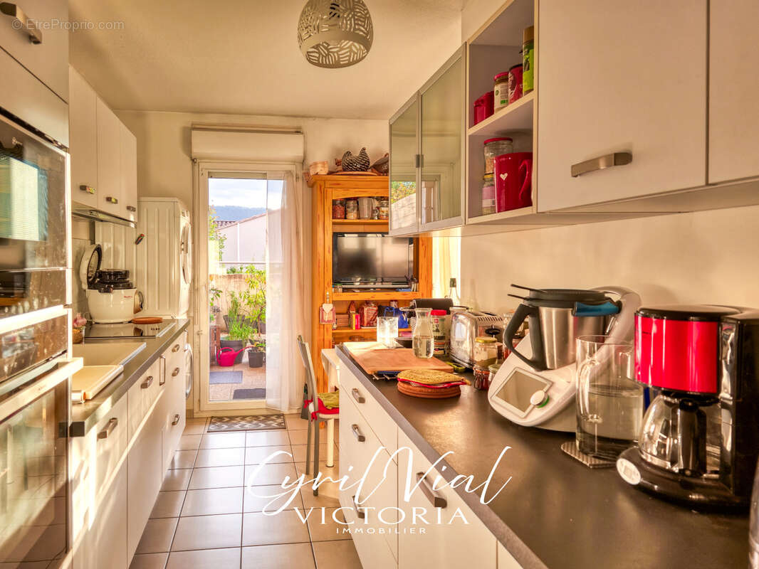 Appartement à HYERES