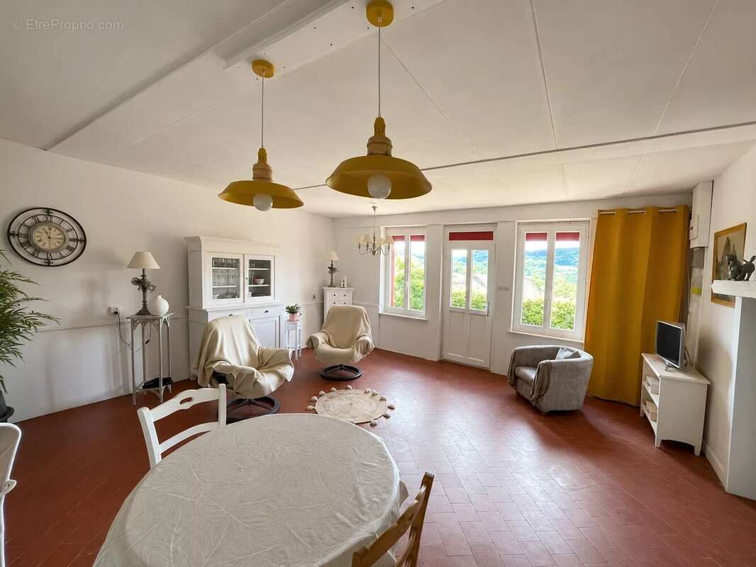 Exclusivité/Bourgogne, Parc du Morvan, Secteur OUROUX EN MORVAN, entre le lac des Settons et le lac de Pannecière, maison 68 m²  - photo 7