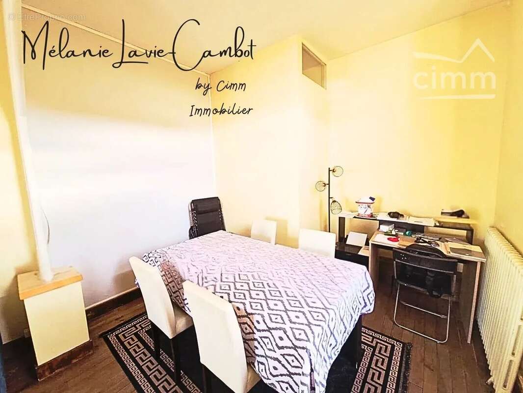 Appartement à SAINT-YZAN-DE-SOUDIAC