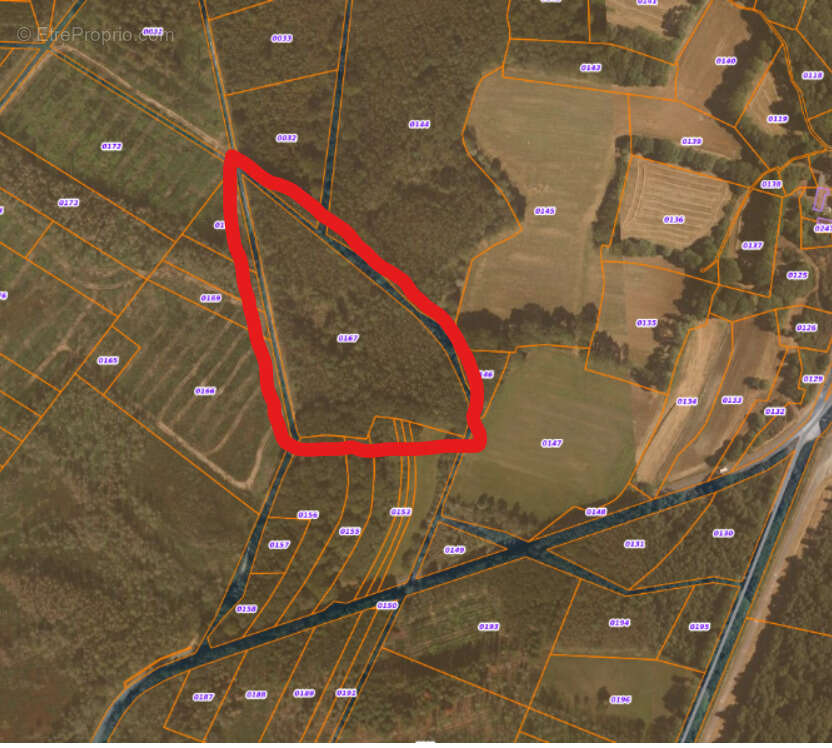 Terrain à CAMPENEAC