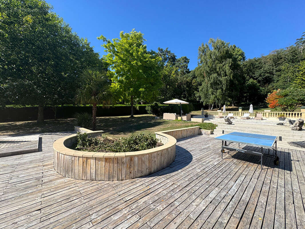 Maison à LES MESNULS