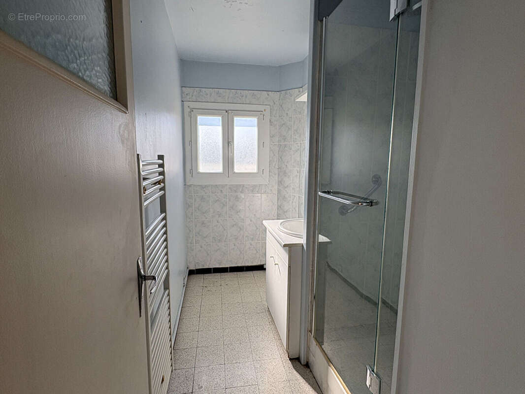 Appartement à SORGUES