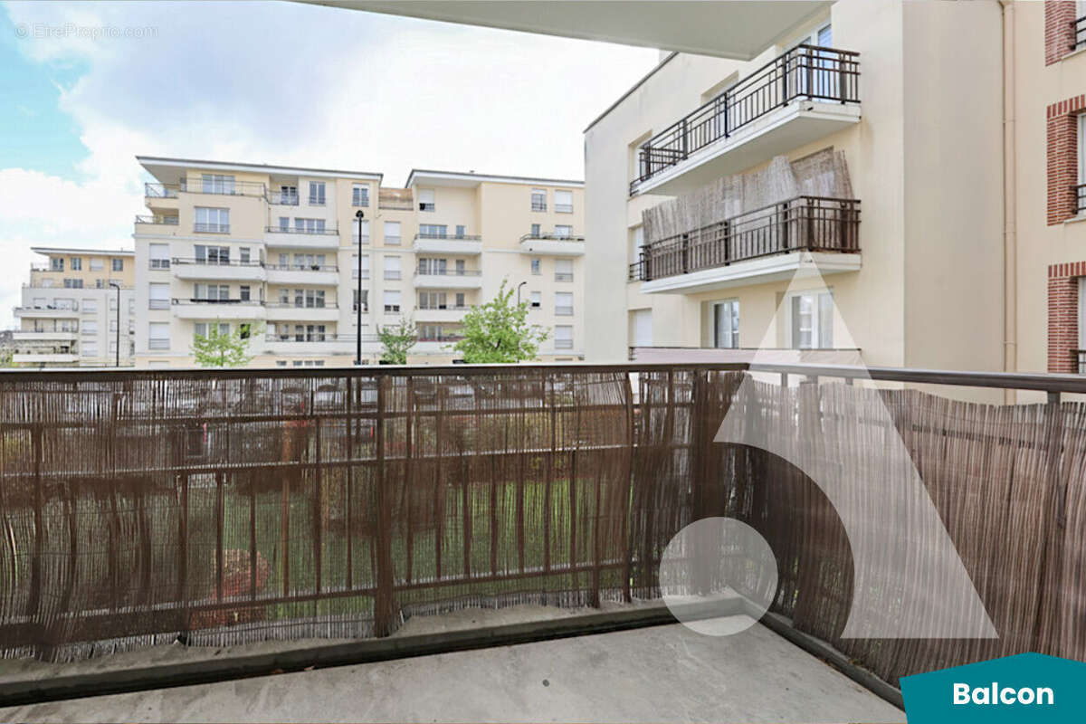 Appartement à CORBEIL-ESSONNES