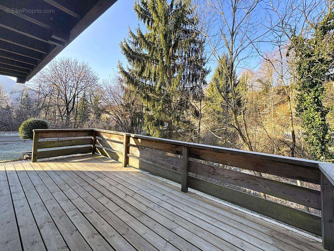 Maison à THORENS-GLIERES