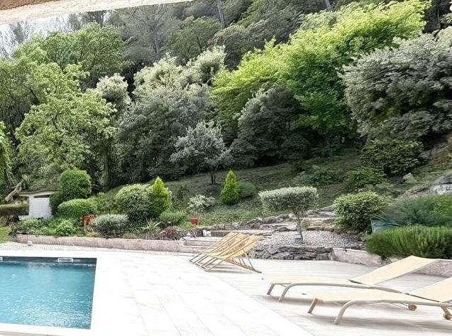 Magnifique terrain de 3881 m2 - photo 15