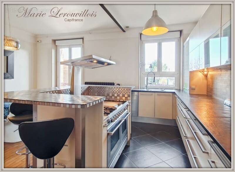 Maison à ROMILLY-SUR-SEINE