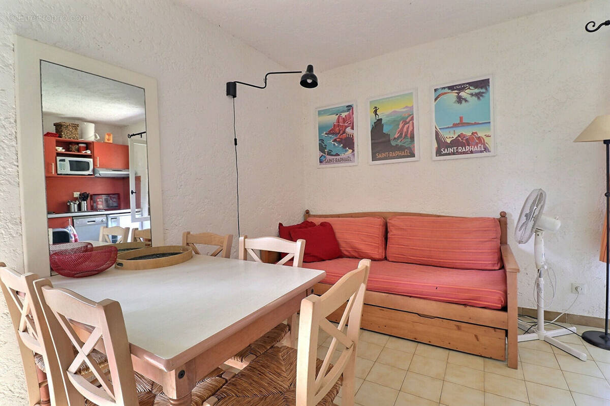 Appartement à SAINT-RAPHAEL