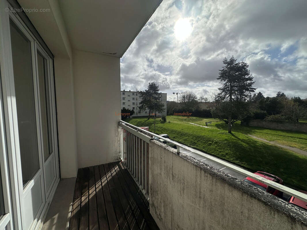 Appartement 45 m² à Reze  - photo 5