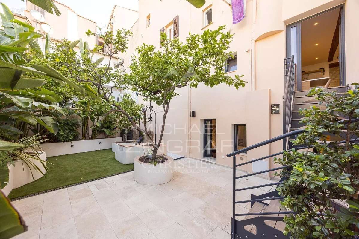 Duplex de charme au cœur du Vieil Antibes - photo 16