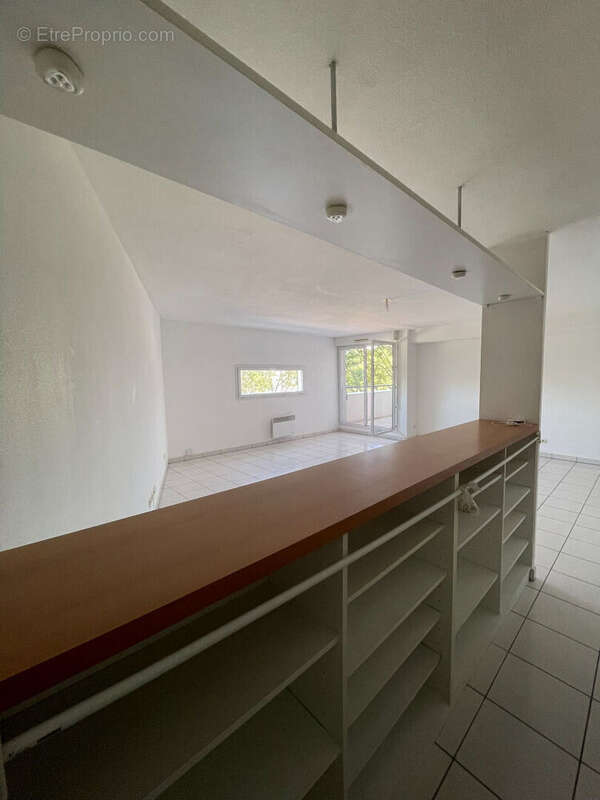 EXCLUSIVITE - Appartement T3 JARDIN BOTANIQUE - Entièrement rénové - photo 5