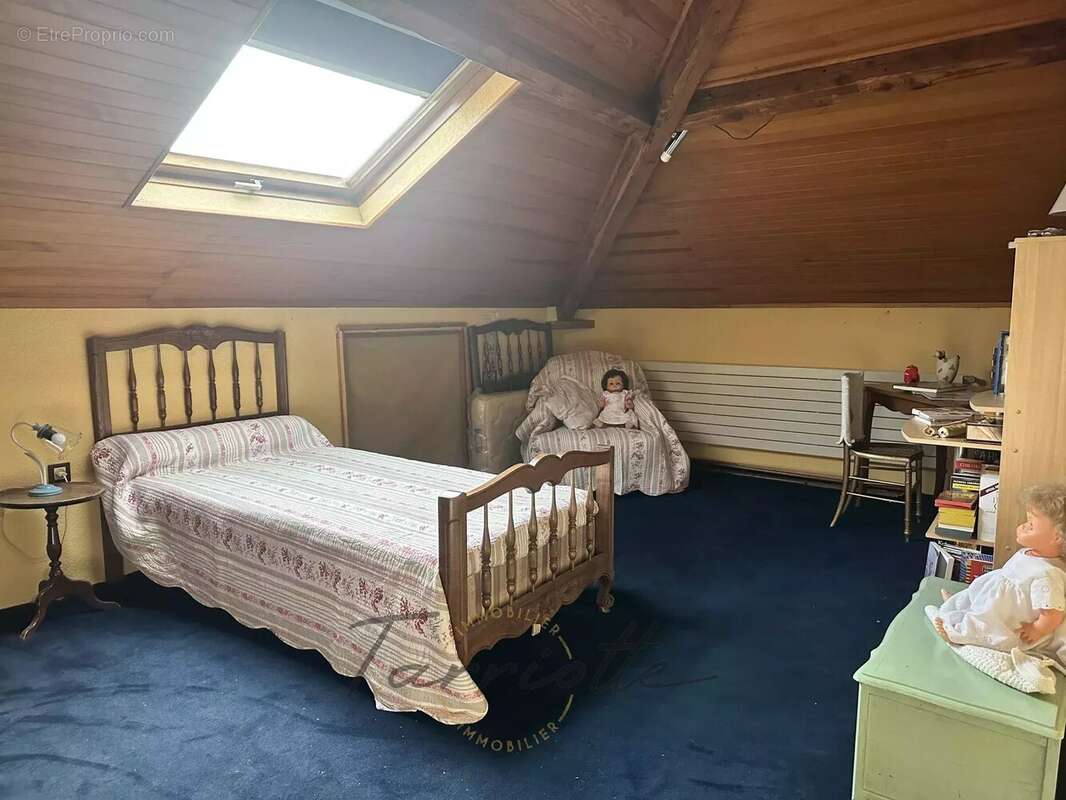 Maison à MONTELIMAR