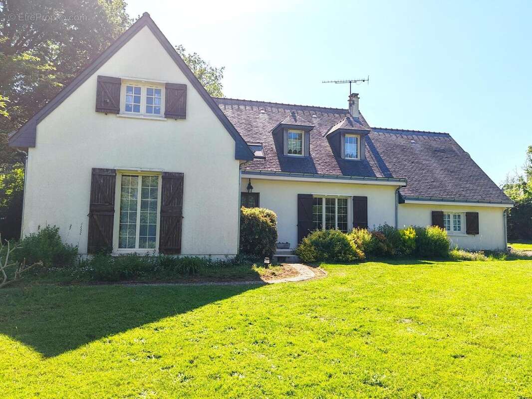 Photo 2 - Maison à BAUGE