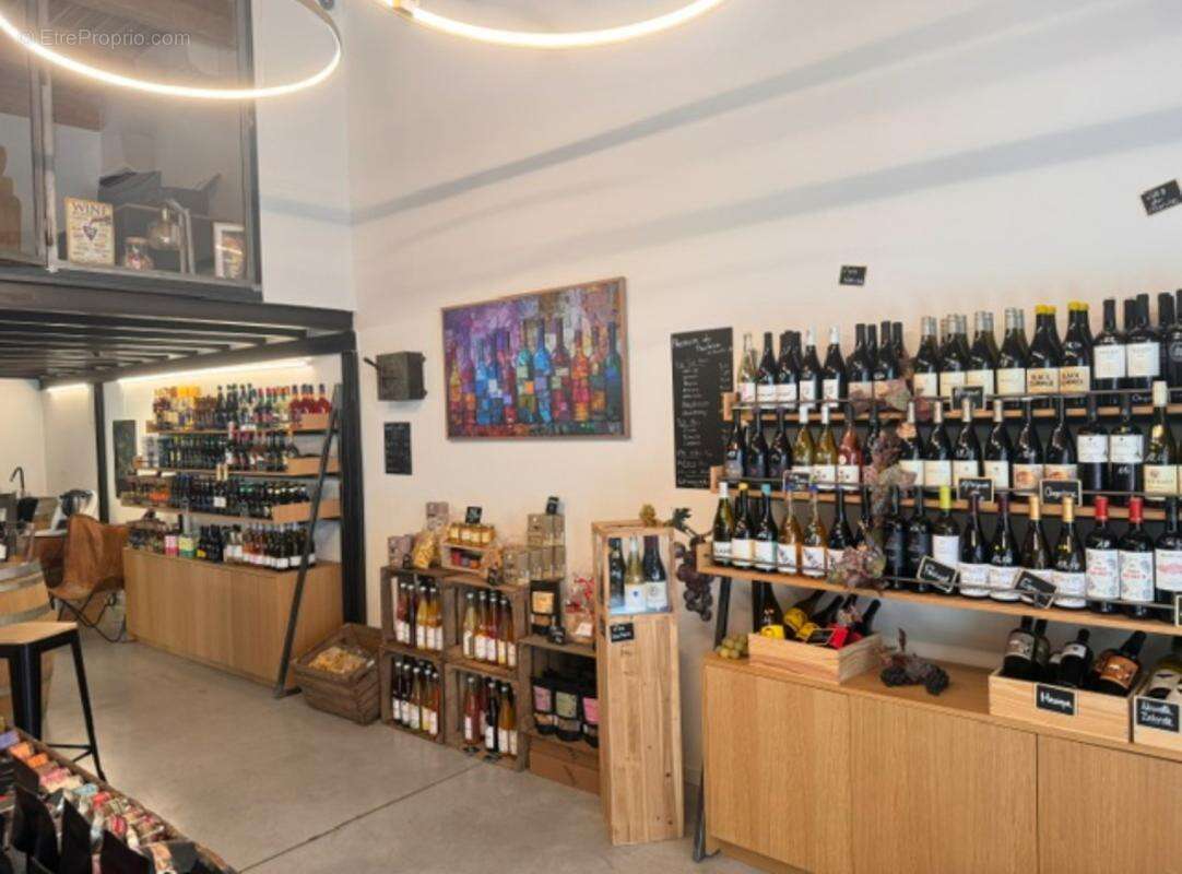 Commerce à MARSEILLE-6E