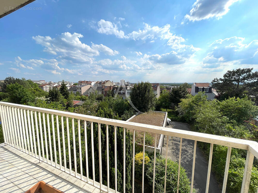 Appartement à NOGENT-SUR-MARNE