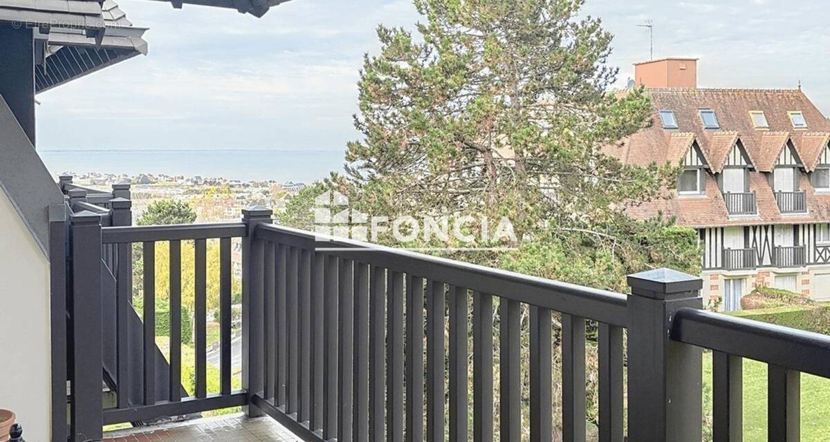 Appartement à BLONVILLE-SUR-MER