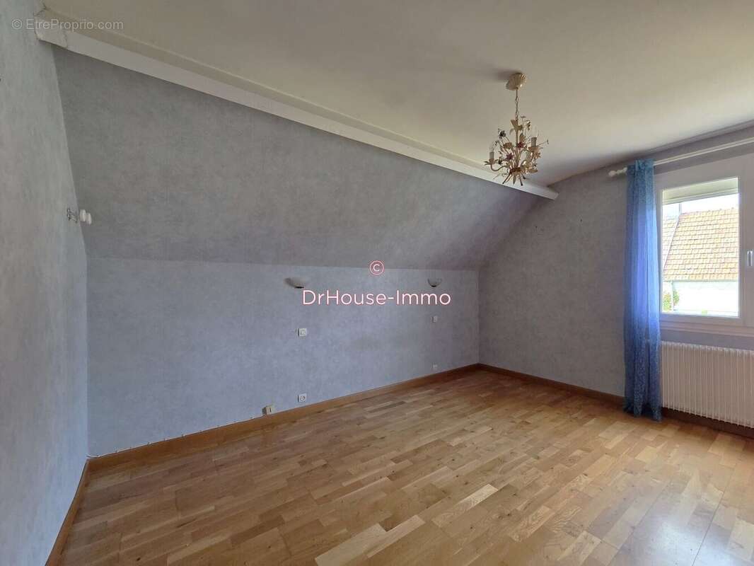 Maison 107 m² à Colomby-Sur-Thaon  - photo 8