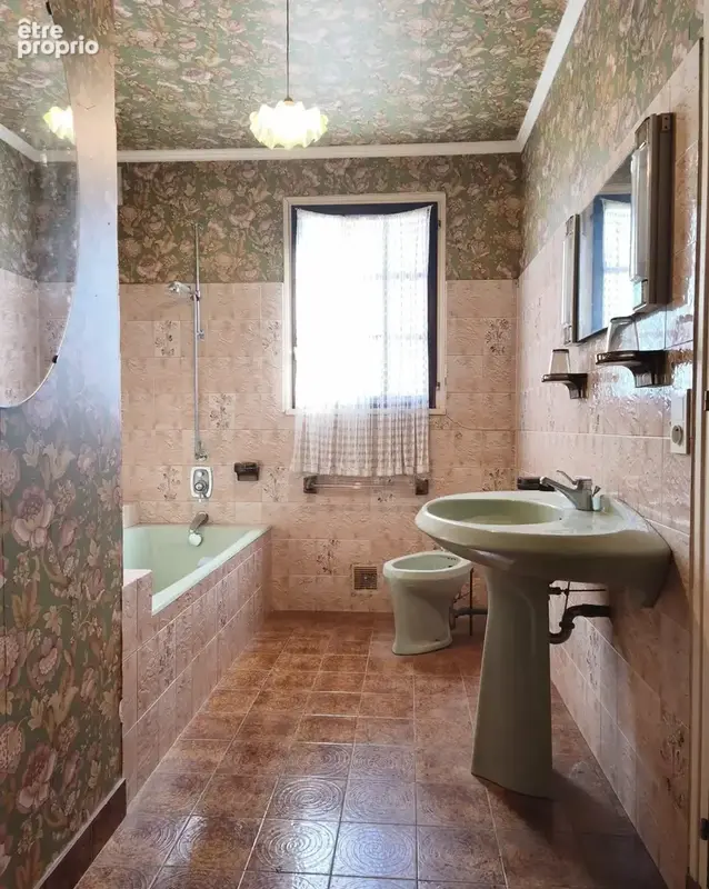 Maison sur sous-sol de 164m² 6 chambres - La Ferrière en Parthenay - photo 8