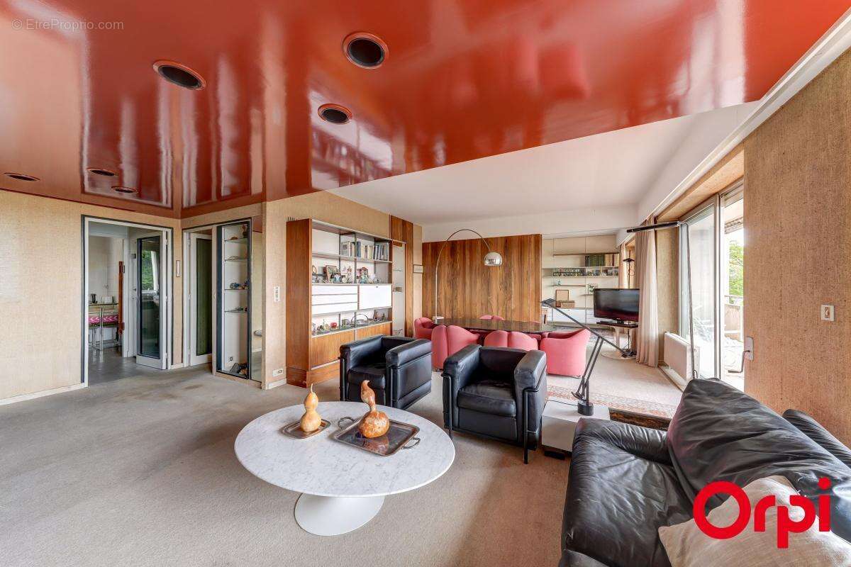 Appartement à CALUIRE-ET-CUIRE