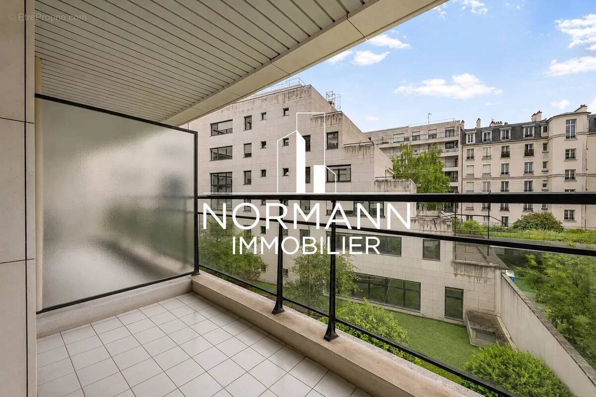 Appartement à LEVALLOIS-PERRET
