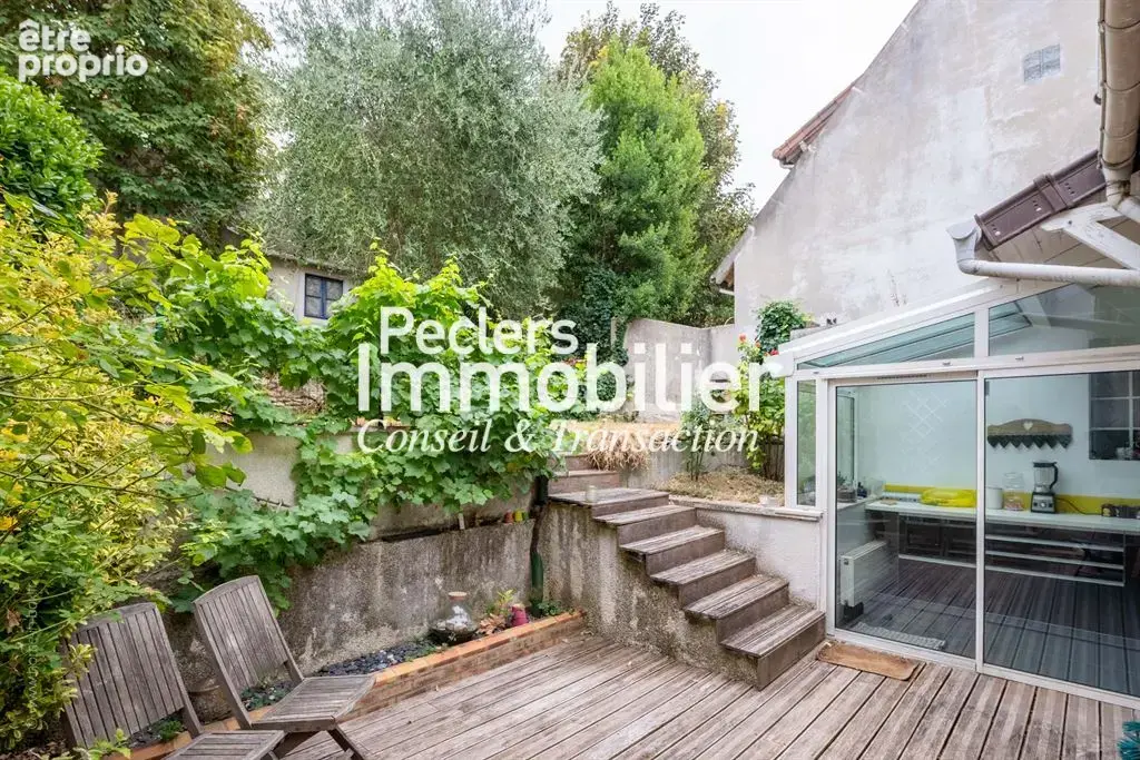 Maison familiale dans le quartier des Coteaux - photo 5